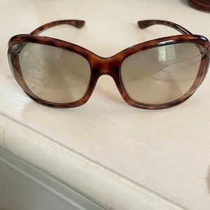 Tom Ford Jennifer TF8 Sunglasses